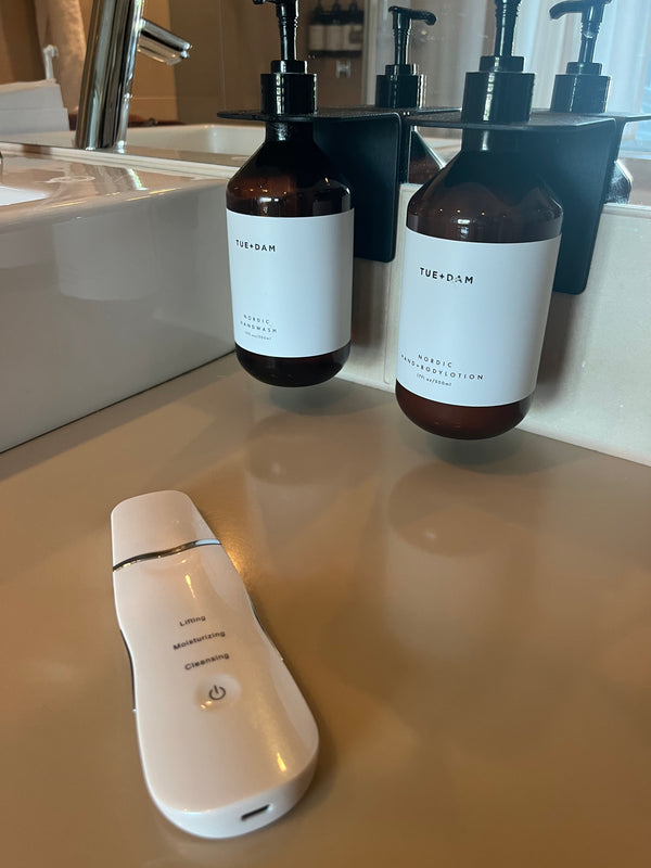 Clean UP Skinwawe™ - Ultrasonic skin scraper