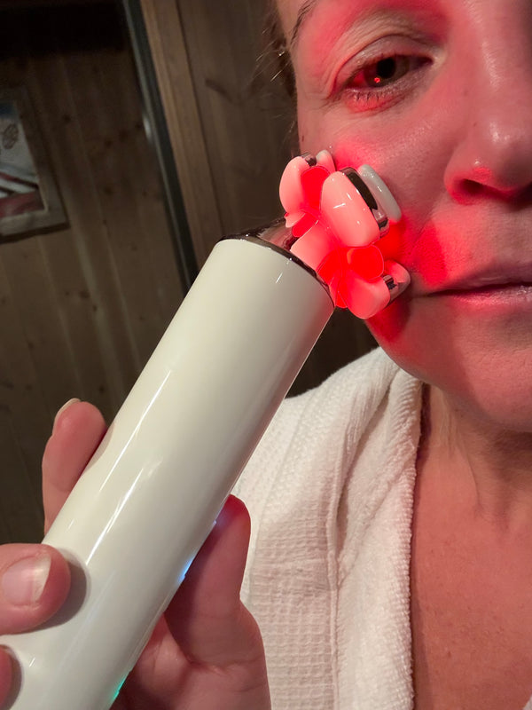 Lift UP Veralift™ EMS Ansiktsløfter